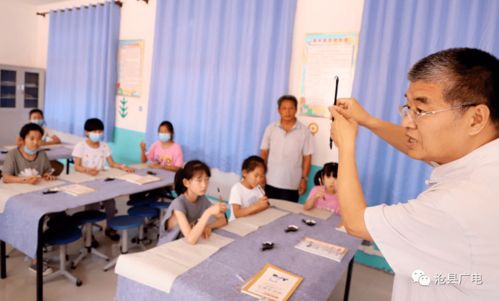 紅心青少年書法教育培訓基地揭牌，助力國學傳承與教育創新